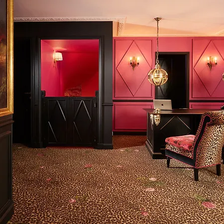 De Jobo 4* Paris